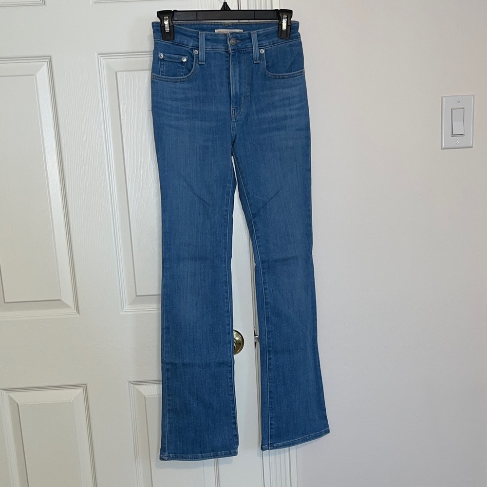 Levi's 725 High Rise Bootcut